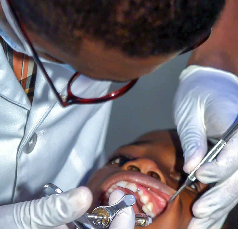 Fast and effective 1-hour teeth whitening service for instant results Peterborough
